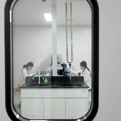 China 'vende' su vacuna a la OMS