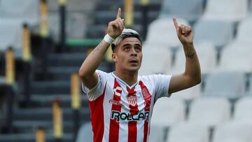Brian Fernández no destartaría jugar para México