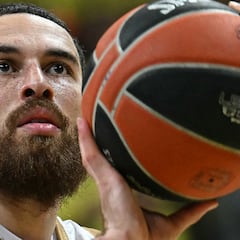 Mike James vuelve a criticar a Vitoria: “Es lo peor”