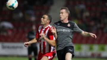 Stuani consigue dos goles y se presenta al casting del ‘nueve’