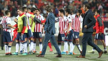 Existe una enorme molestia entre los jugadores de Chivas, por la salida del técnico Matías Almeyda.