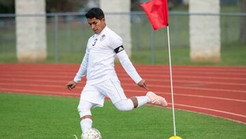 Promesa salvadore&ntilde;a, sali&oacute; de Texas para intentar cumplir el sue&ntilde;o de muchos futbolistas, jugar en el f&uacute;tbol de Europa. Realiza pruebas con tres equipos.