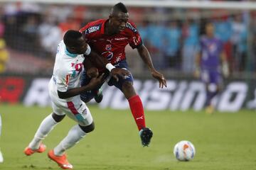 Con goles de Chará y Teófilo, Junior derrotó al DIM de visitante y retomó el liderato de la Liga con 31 puntos