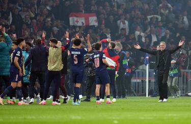 El Paris Saint-Germain celebra la victoria tras finalizar el encuentro. La gran final, PSG-Inter, en el Allianz Arena de  Munich. En la imagen, Luis Enrique, entrenador del PSG.