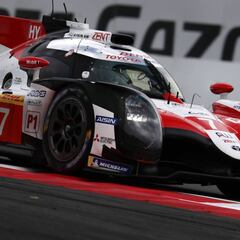 El Toyota 7 manda e iguala fuerzas con el 8 de Alonso