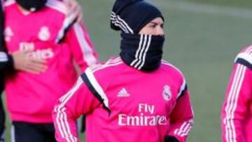 Cristiano, durante el entrenamiento de ayer.