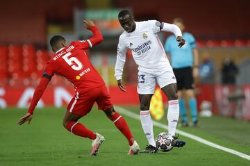 Mendy y Wijnaldum.