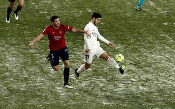 Un fuerte temporal de frío y nieve, denominado ‘Filomena’ atraviesa España justo antes de la decimoctava jornada de Liga. El Madrid sufre una peripecia hasta llegar a Pamplona, donde se debe medir a Osasuna. El equipo permanece encerrado en su avión durante cerca de cuatro horas, llegando a la capital navarra pasadas las 11:30 de la noche. Al día siguiente, y en medio de una nevada, rojillos y madridistas empatan a cero (a los blancos les fueron anulados dos goles por fuera de juego, lo que hace saltar a Zidane: “Esto no ha sido un partido de fútbol…”.