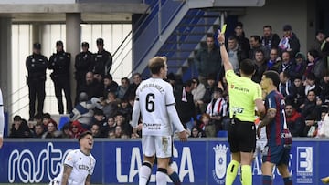 Expulsión de Marcos.