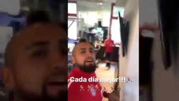 El alegre entrenamiento de Vidal en el Bayern Múnich