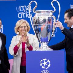 Roberto Carlos: "Salah no va ni a acercarse a Sergio Ramos"