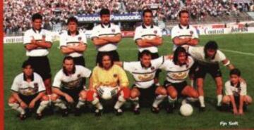 Fabián Guevara: (parte superior, segundo de izquierda a derecha) En 1996, ficha por Colo Colo por dos años, tras su mediático paso por México, donde dio doping positivo por marihuana. Logra el Campeonato de ese año, más el Clausura 1997, y la Copa Chile 1996.