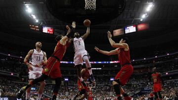 Apr 26, 2017; Washington, DC, USA; Washington Wizards guard John Wall (2) dunks the ball over Atlanta Hawks forward Mike Muscala (31) in the fourth quarter in game five of the first round of the 2017 NBA Playoffs at Verizon Center. Mandatory Credit: Geoff Burke-USA TODAY Sports