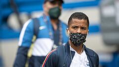 Giovani Dos Santos vería pronto su salida del América