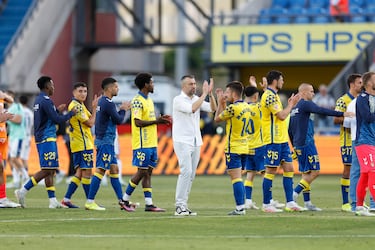 Martínez: “Entendemos a la afición porque somos los primeros frustrados y decepcionados”