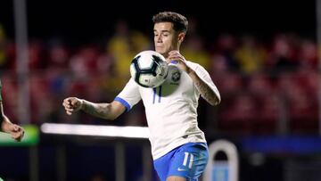Coutinho durante el partido entre Brasil y Bolivia por Copa América.