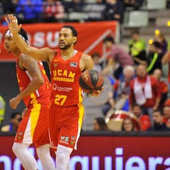 El Fuenlabrada sucumbe ante el UCAM Murcia de Booker y Rojas