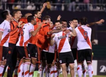 En la vuelta, jugada en el Defensores del Chaco, River se vio abajo en el marcador gracias a un gol de Fernando Fernández, pero Lucas Alario puso las cosas en orden y empató el marcador para darle a los Millonarios su primera final de Copa Libertadores en 19 años.