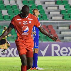 América vence a La Guaira y sigue con vida en Libertadores