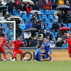 A vueltas con el gol tras la baja de Mayoral