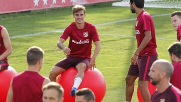 Griezmann, en un entrenamiento con el Atlético.