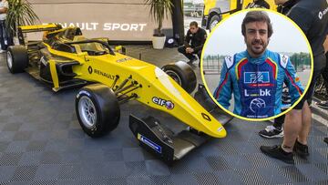 El nuevo coche de la F&oacute;rmula Renault y Fernando Alonso.