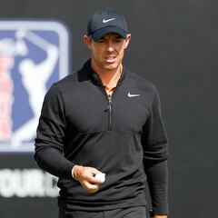 How much prize money does the winner get at the Arnold Palmer Invitational?