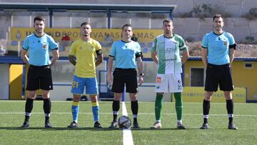 Imagen del partido entre Las Palmas Atlético y el Antequera