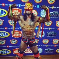 Dragón Rojo Jr reemplazará a Templario en el 89 Aniversario del CMLL