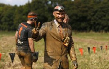 Barro y obstáculos en la Tough Mudder