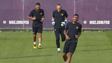 Paulinho, durante un entrenamiento del Barcelona.