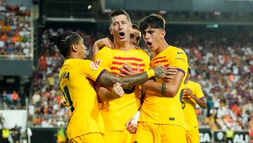 Robert Lewandowski centre-forwardof Barcelona and Poland celebrates after scoring his sides second goal during the La Liga match between Valencia CF and FC Barcelona at Estadio Mestalla on August 17, 2024 in Valencia, Spain. (Photo by Jose Breton/Pics Action/NurPhoto via Getty Images)
ALEGRIA
PUBLICADA 19/08/24 NA MA10 2COL