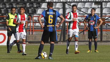 Futbol, Huachipato vs Palestino
Los jugadores de Huachipato se lamentan luego del gol de Palestino durante el partido de primera division disputado en el estadio Cap de Talcahuano, Chile.
12/05/2018
Dragomir Yankovic/Photosport*****
Football, Huachipato vs Palestino
Huachipato players react after goal of Palestino during the first division football match held at the Cap stadium in Talcahuano, Chile.
12/05/2018
Dragomir Yankovic//Photosport
