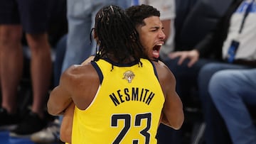 OKLAHOMA CITY, OKLAHOMA - JUNE 05: Tyrese Haliburton #0 of the Indiana Pacers congratulated by Aaron Nesmith #23 after scoring a basket against the Oklahoma City Thunder during the fourth quarter in Game One of the 2025 NBA Finals at Paycom Center on June 05, 2025 in Oklahoma City, Oklahoma. NOTE TO USER: User expressly acknowledges and agrees that, by downloading and or using this photograph, User is consenting to the terms and conditions of the Getty Images License Agreement. William Purnell/Getty Images/AFP (Photo by William Purnell / GETTY IMAGES NORTH AMERICA / Getty Images via AFP)