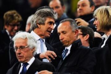 Pellegrini en la grada.