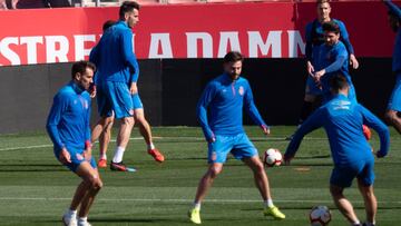 El futuro de Stuani, Lozano y Doumbia aún está en el aire