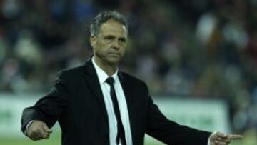 El técnico Joaquín Caparrós negocia con el Eibar.