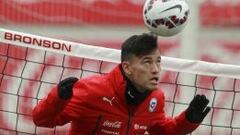 Aránguiz sufre grave lesión:
se cortó el tendón de Aquiles