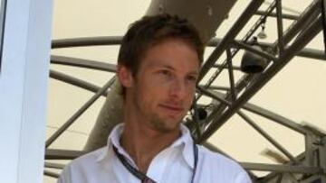 Button: "Schumacher es valiente por volver, tiene mucho que perder"