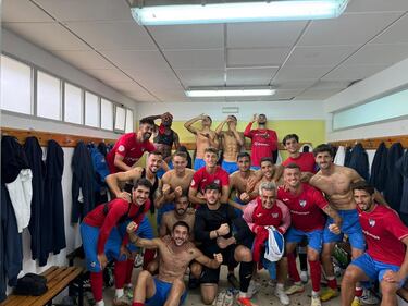 Carlos Lpez y diez ms contra el Villarreal de la Costa del Sol
