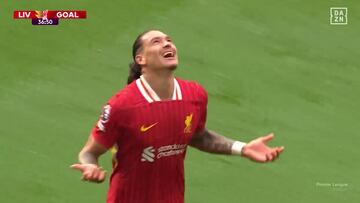 ¿Qué dicen sus críticos? Darwin Nuñez le marca a Kepa uno de los goles del año en Anfield