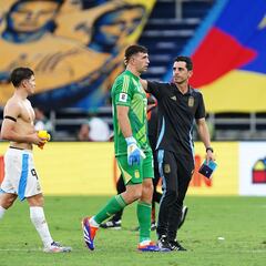 El mensaje del camarógrafo “agredido” por Dibu Martínez