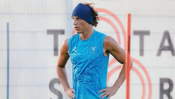 David Luiz, en un entrenamiento con el Pafos de Chipre.