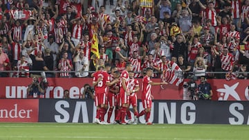 El Girona celebra su gol ante el Real Madrid en Montilivi.