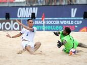 El Salvador cae ante Omán y queda prácticamente eliminado del Mundial de Fútbol Playa