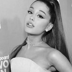 Ariana Grande demuestra su amor por Pokémon con un nuevo tatuaje