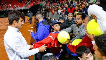 Tenis, Chile vs Luxemburgo.
Copa Davis 2025.
El jugador de Chile Cristian Garin es fotografiado, durante el partido de sinles de la Copa Davis valido por el Grupo Mundial, disputado en el Court Central Anita Lizana, Parque Estadio Nacional de Santiago, Chile.
13/09/2025
Pepe Alvujar/Photosport
Tenis, Chile vs Luxemburgo.
Copa Davis 2025.
He chilean player Cristian Garin is pictured during the Davis Cup singles match valid for the World Group, played at the Anita Lizana Central Court, National Stadium Park in Santiago, Chile.
13/09/2025
Pepe Alvujar/Photosport
