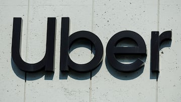 FILE PHOTO: The Uber logo is shown on the building in Los Angeles, California, U.S., February 14, 2024.  REUTERS/Mike Blake/File Photo