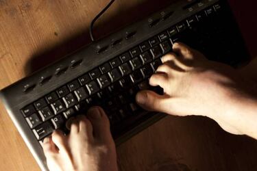 El Sepia Hernández: pies y cabeza