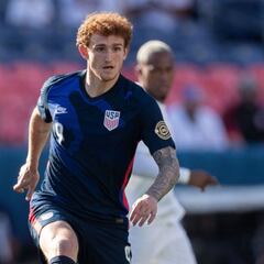 Borussia Mönchengladbach keen on signing Josh Sargent